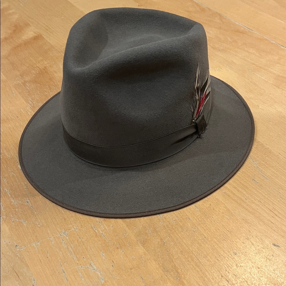 Vintage 50s Ramseys Hats Custom Beaver Felt Gray Fedora Hat with Feather Accent